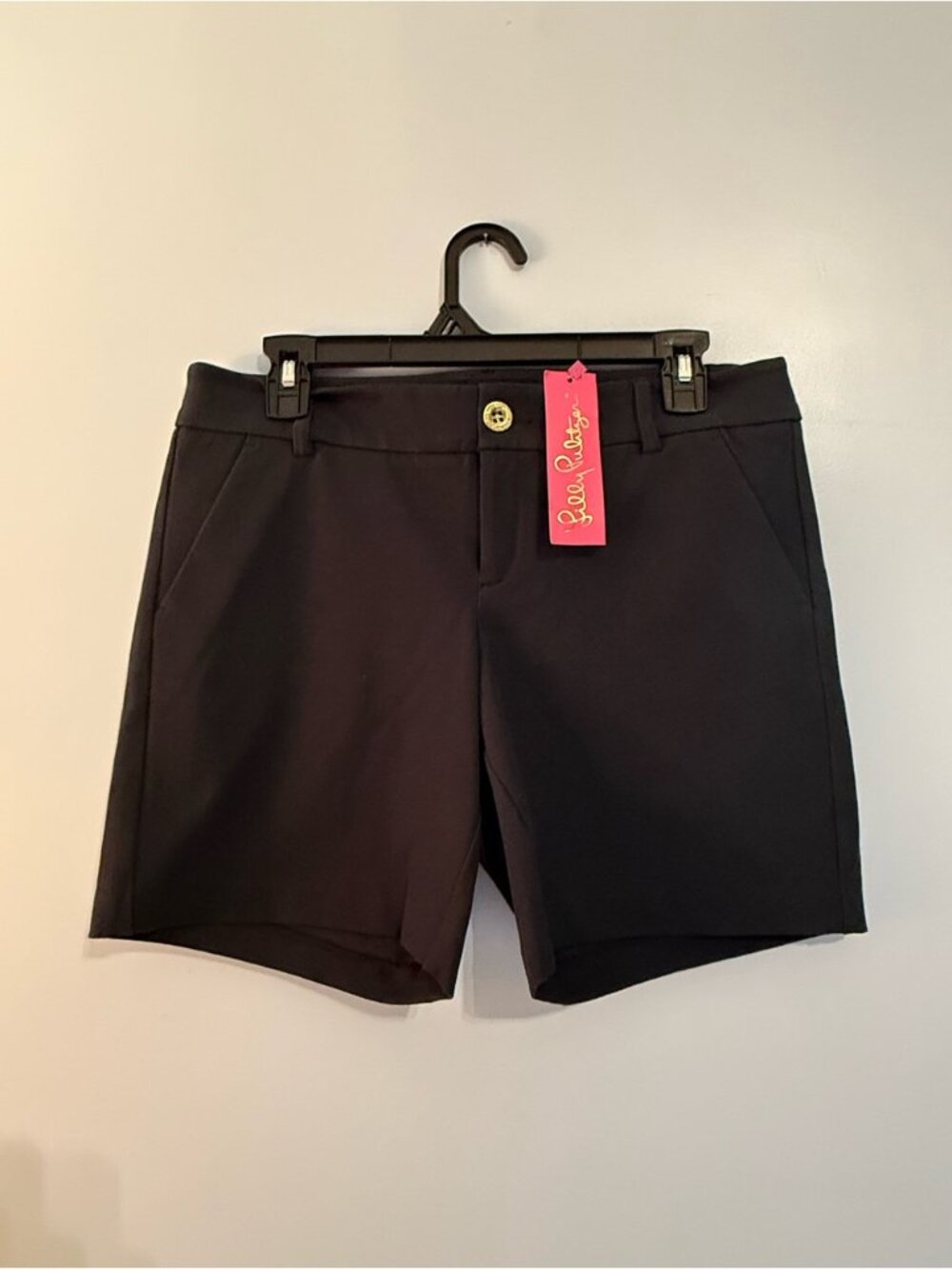 NWT Lilly Pulitzer Jayne 7" Stretch Shorts Black Women Sz 4 Golf Work Beach